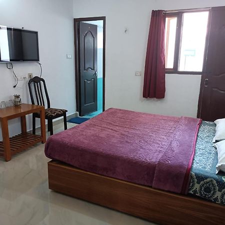 Hill Heaven Home Stay Кодайканал Экстерьер фото