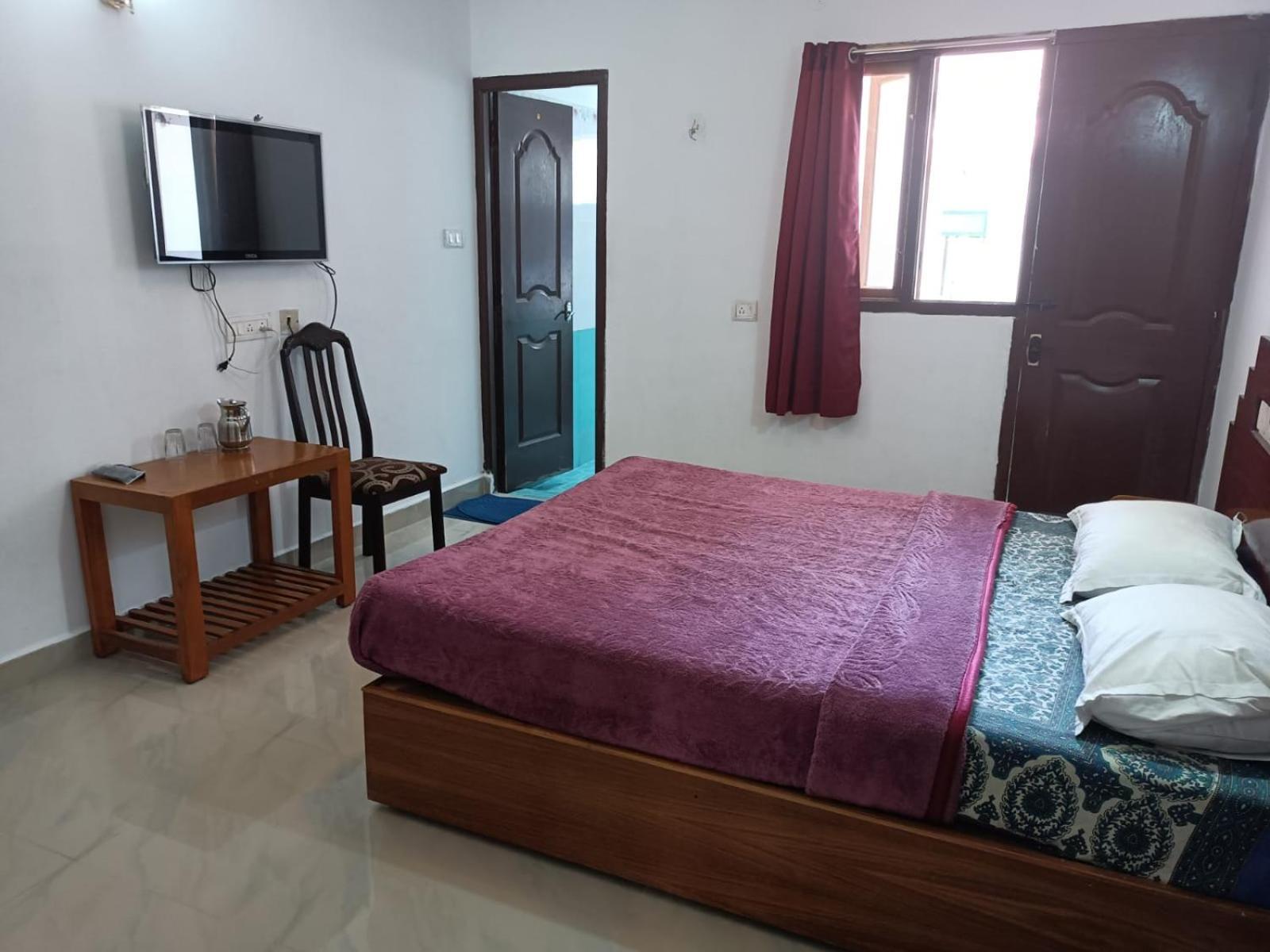 Hill Heaven Home Stay Кодайканал Экстерьер фото